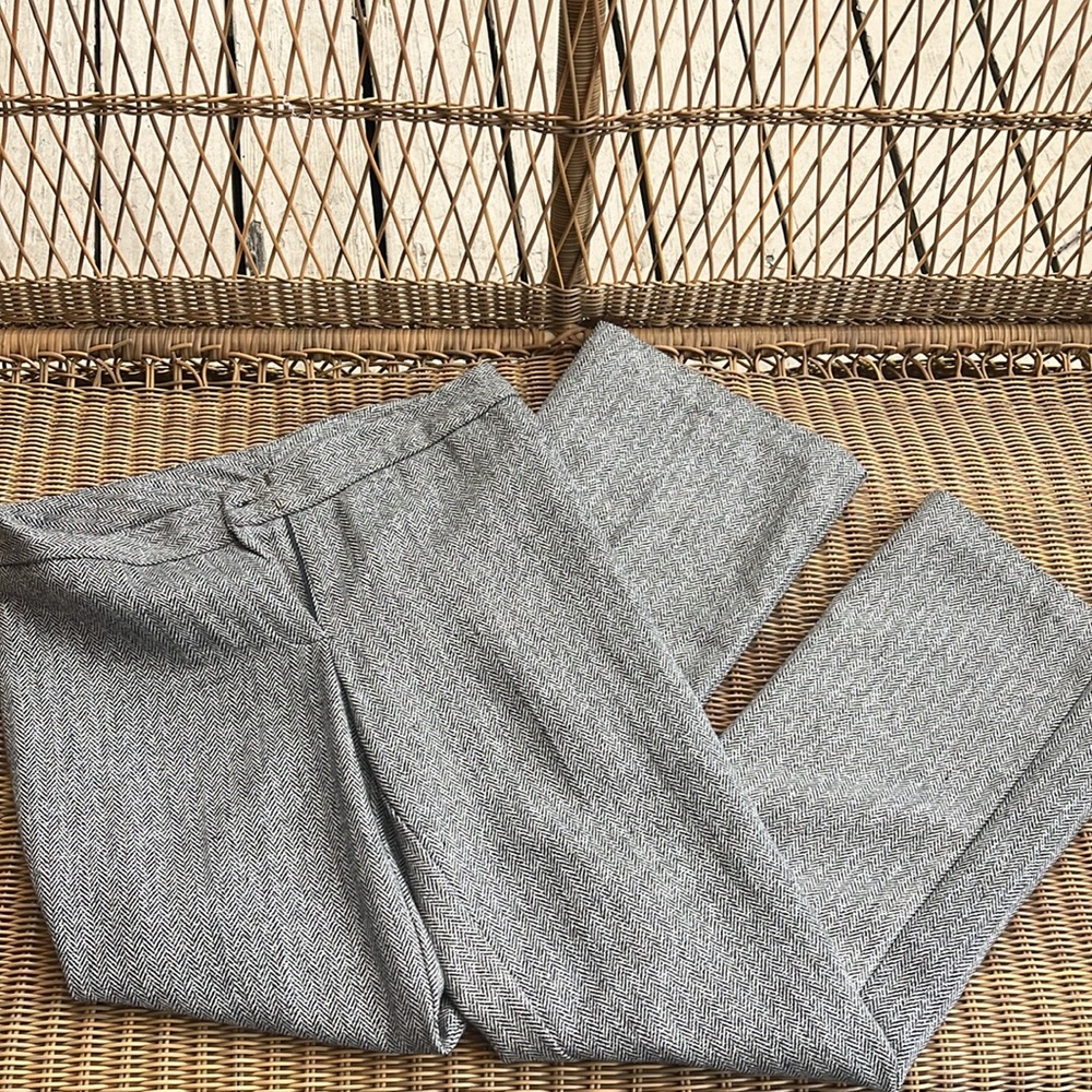 Apostrophe herringbone pants size 8